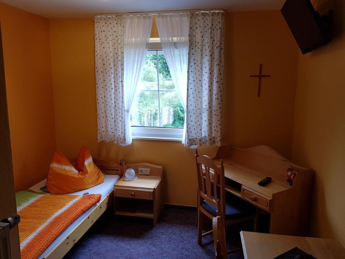 Zur Dorfmuhle Hostel Aislingen Kültér fotó
